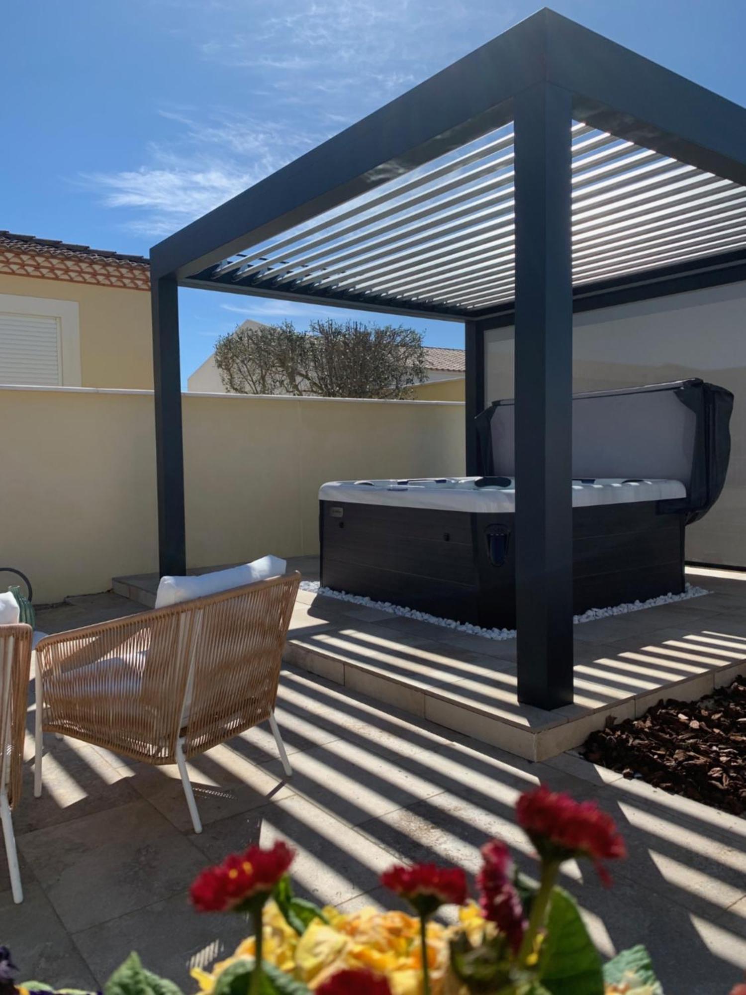 Chambres D'Hotes Chez Thierry Saint Laurent d'Aigouze Bagian luar foto
